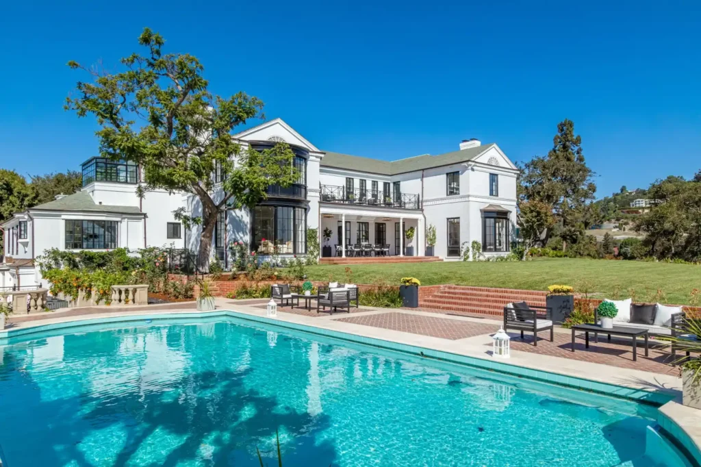 The Gage Estate 10
